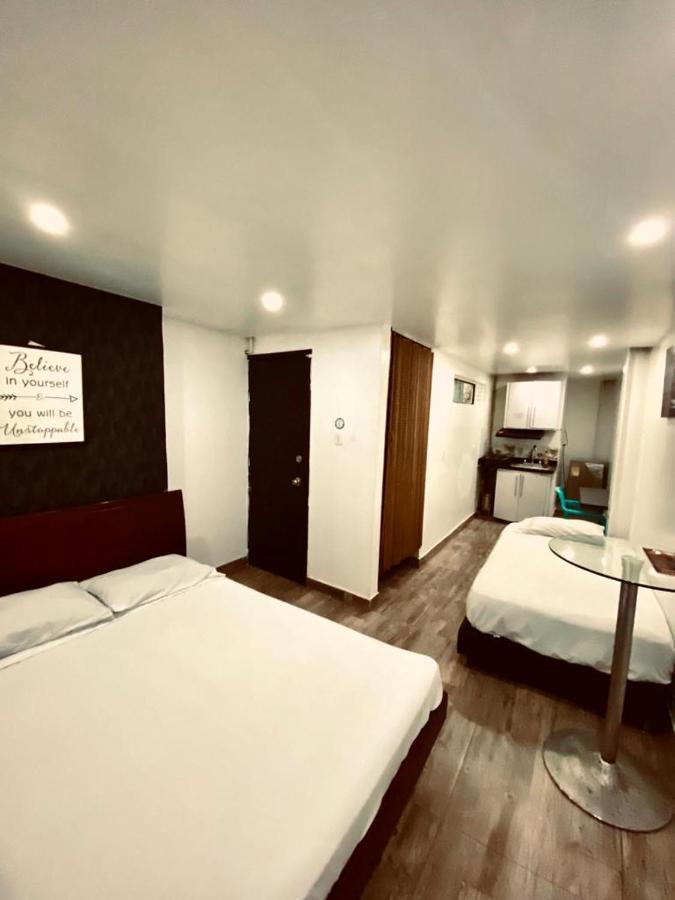 Bogota Rooms Heroes Екстериор снимка