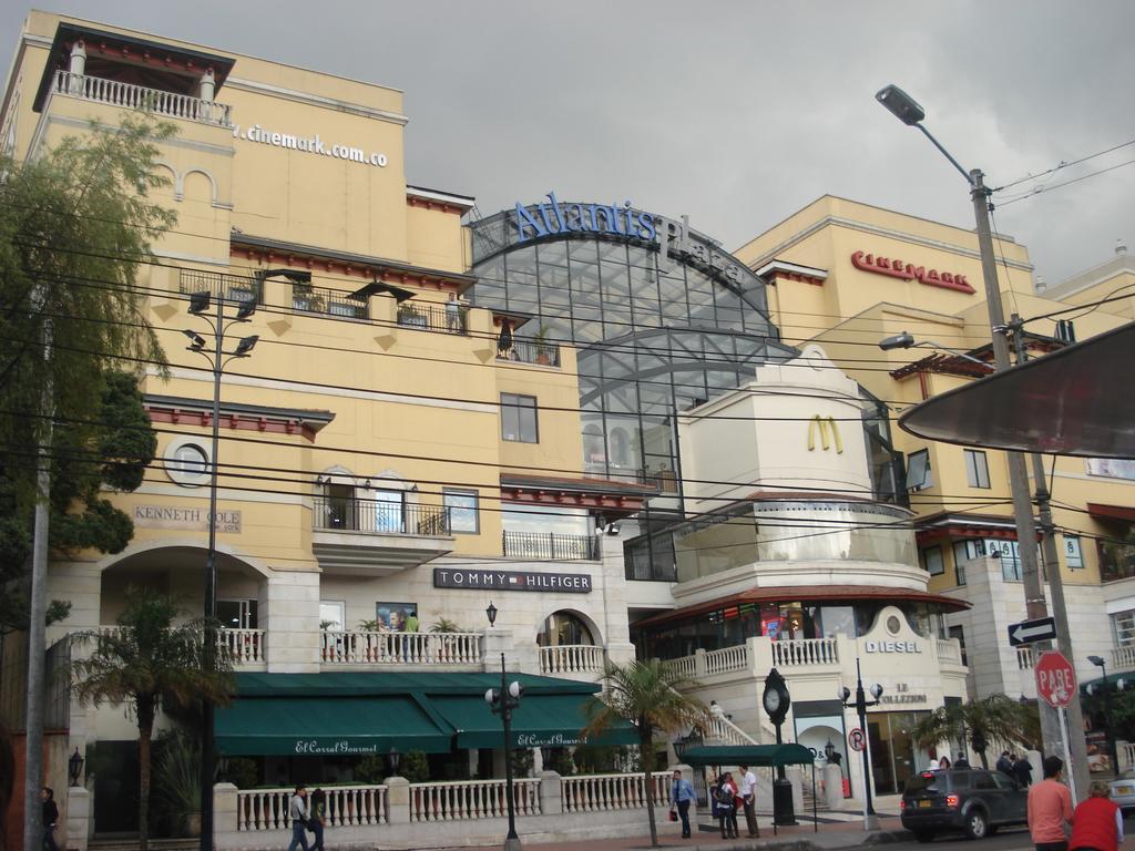 Bogota Rooms Heroes Екстериор снимка